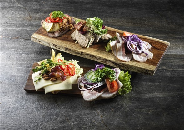 DELIKATESSENS SMØRREBRØD